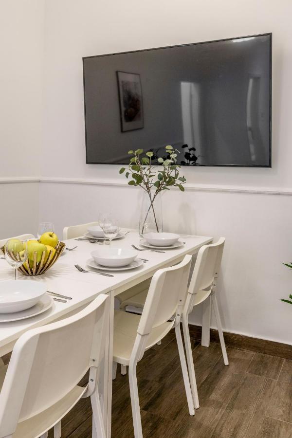 Apartman Grand With 5bedrm 2bathroom Budapest